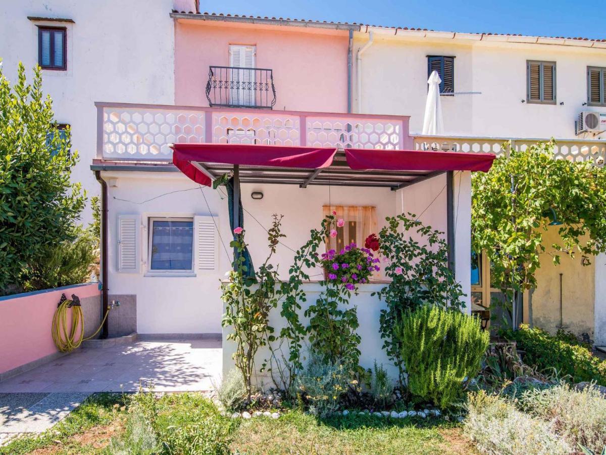 Apartment In Vrbnik/Insel Krk 13614 Exteriör bild